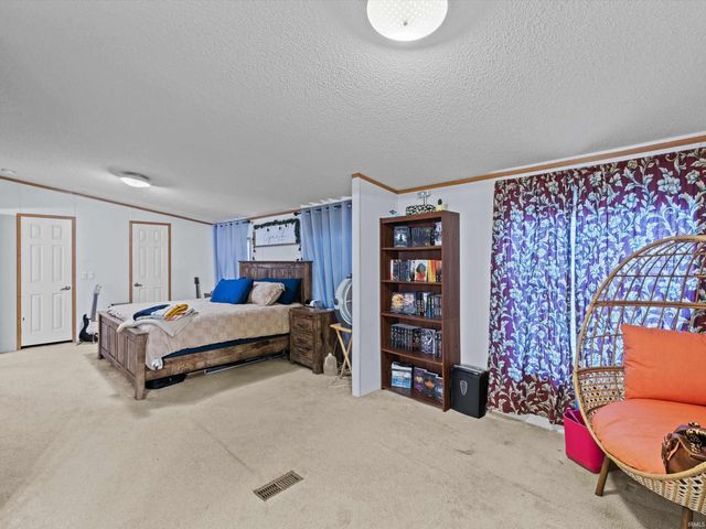 300 S Werner Avenue, Evansville, IN 47712