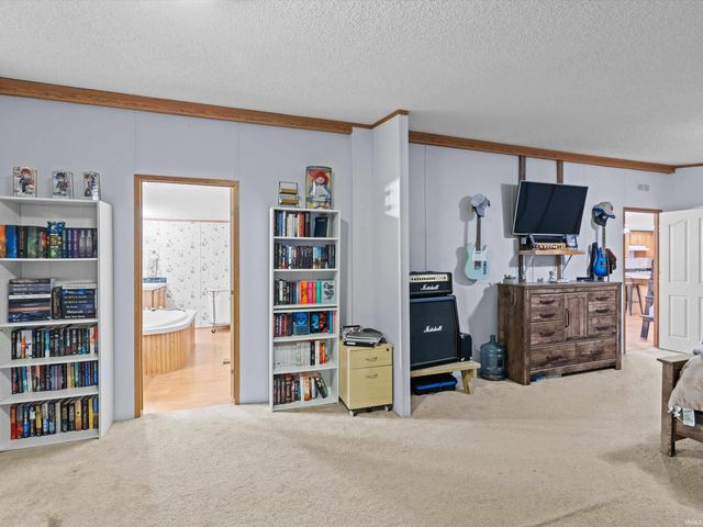 300 S Werner Avenue, Evansville, IN 47712