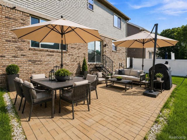 47523 Viola Lane, Chesterfield Township, MI 48047