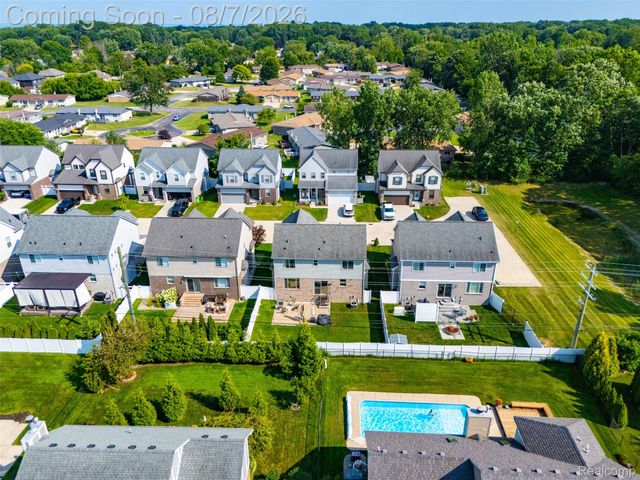 47523 Viola Lane, Chesterfield Township, MI 48047
