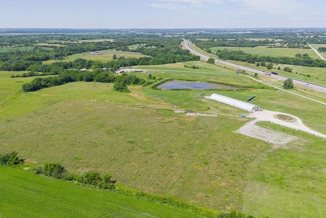 24305 Loring Road, Lawrence, KS 66044