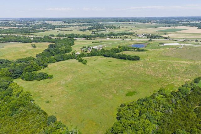 24305 Loring Road, Lawrence, KS 66044