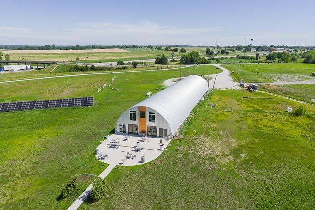 24305 Loring Road, Lawrence, KS 66044