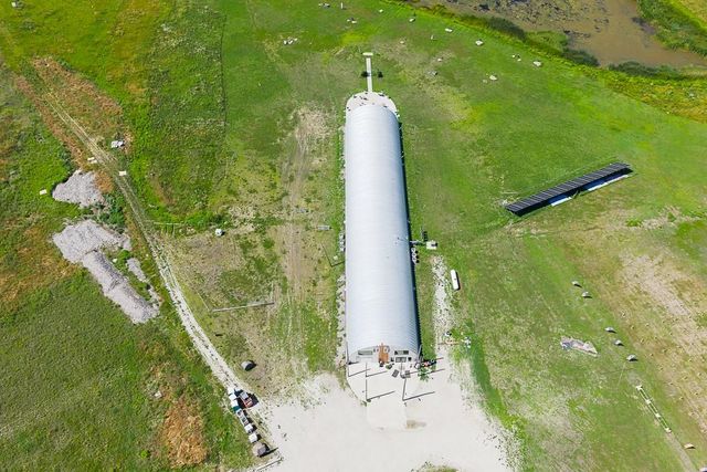 24305 Loring Road, Lawrence, KS 66044