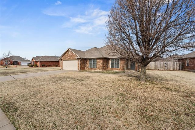 429 Bright Angel Trail, Edmond, OK 73003