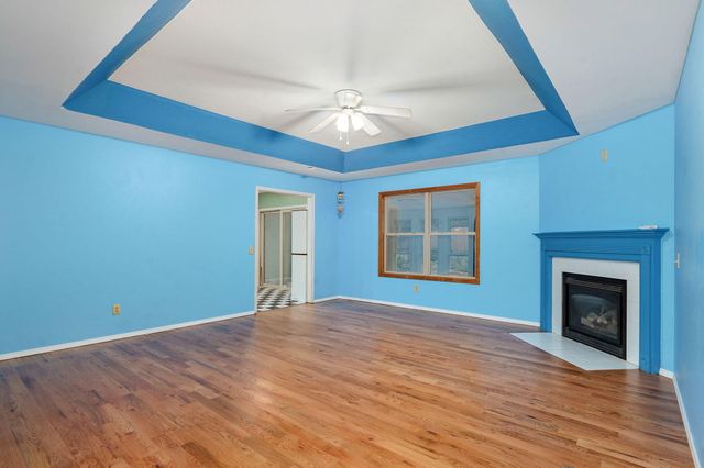 4614 South Falcon Court, Battlefield, MO 65619