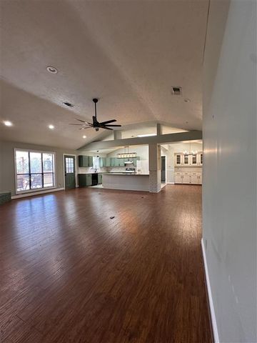 409 Fields Highway, Dequincy, LA 70633