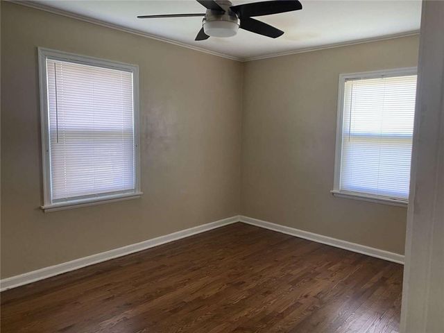 1401 E 21st Avenue, North Kansas City, MO 64116