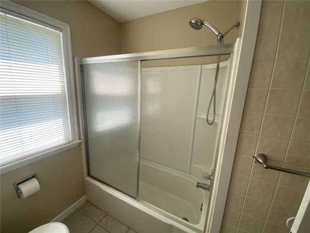 1401 E 21st Avenue, North Kansas City, MO 64116