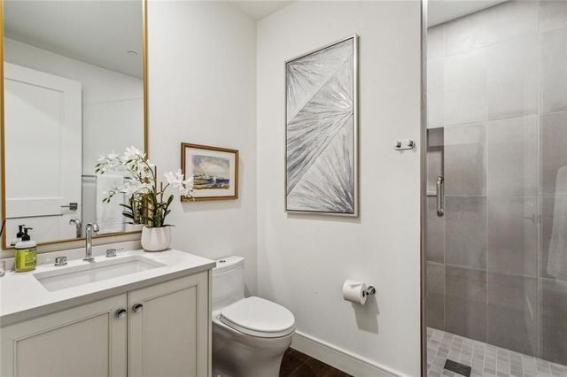2520 Peachtree Road 602, Atlanta, GA 30305