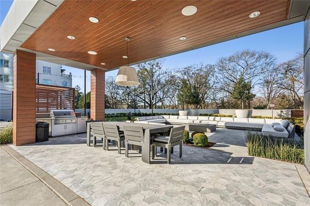 2520 Peachtree Road 602, Atlanta, GA 30305