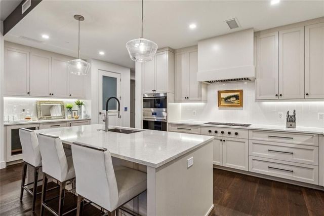 2520 Peachtree Road 602, Atlanta, GA 30305