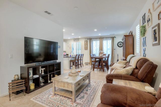 35430 Marabella Ct, Winchester, CA 92596