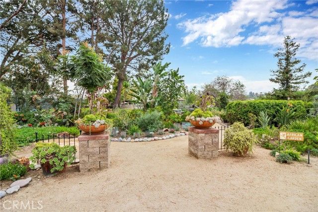 27858 Via Sarasate, Mission Viejo, CA 92692