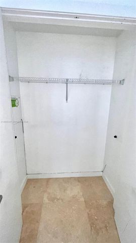 1050 BRICKELL AV 1408, Miami, FL 33131