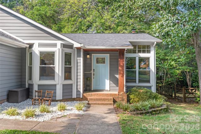 3909 Armitage Drive, Charlotte, NC 28269