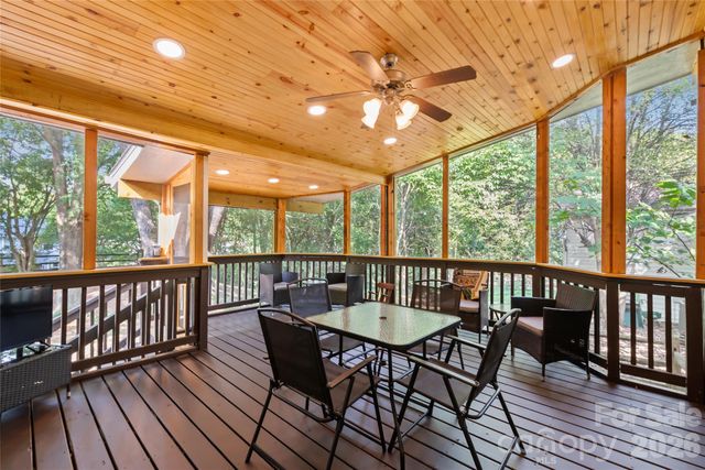3909 Armitage Drive, Charlotte, NC 28269