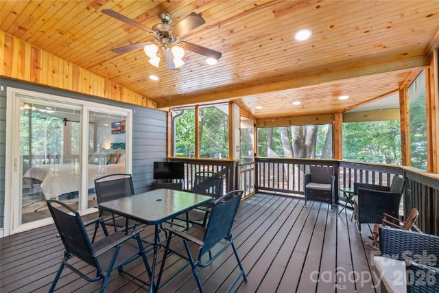 3909 Armitage Drive, Charlotte, NC 28269