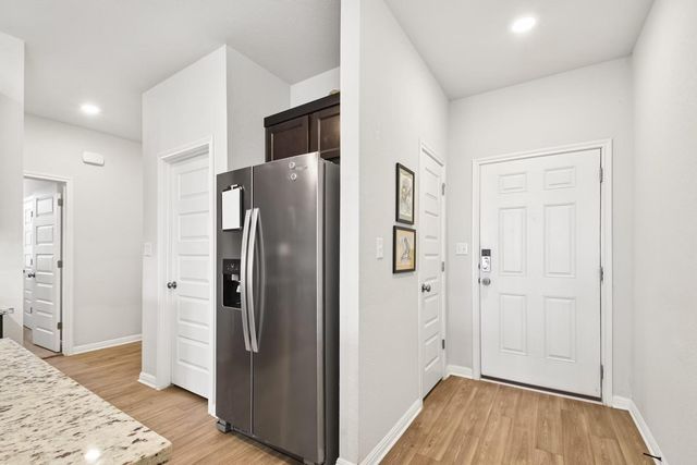 255 Spirit ST, Elgin, TX 78621