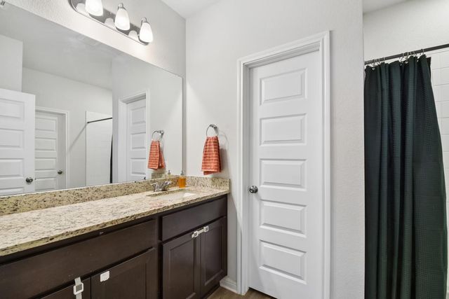 255 Spirit ST, Elgin, TX 78621