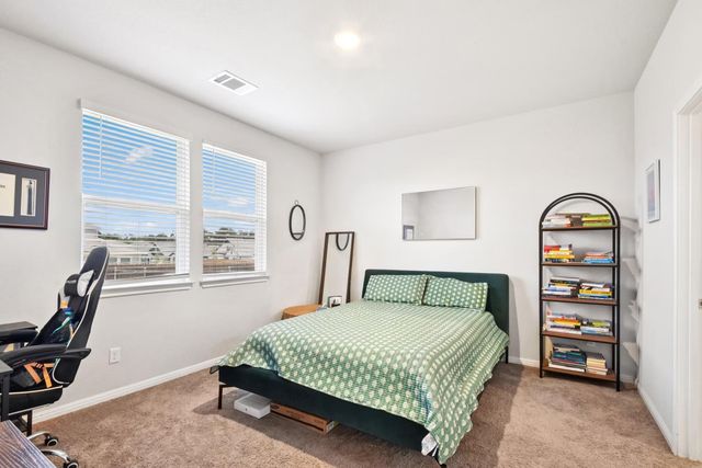 255 Spirit ST, Elgin, TX 78621