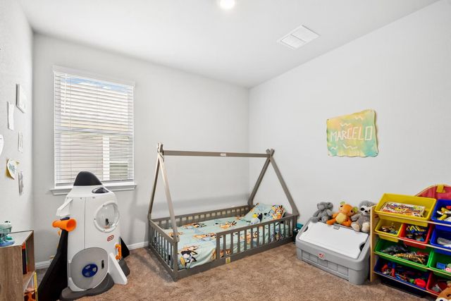 255 Spirit ST, Elgin, TX 78621