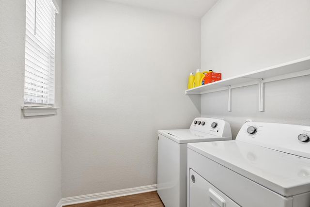 255 Spirit ST, Elgin, TX 78621