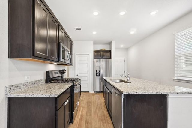 255 Spirit ST, Elgin, TX 78621