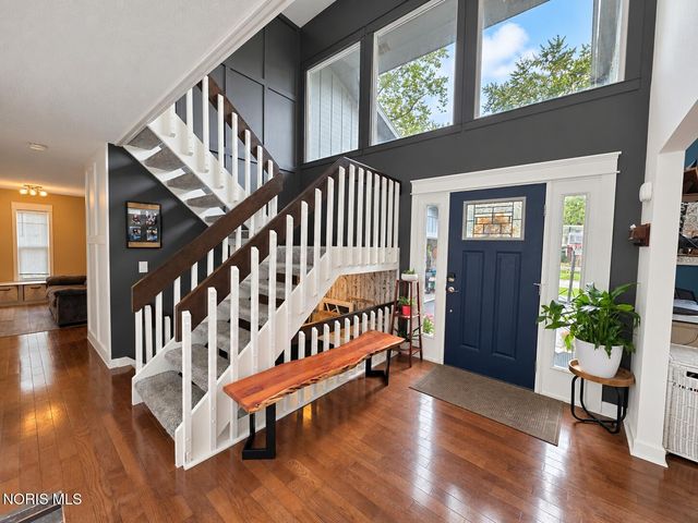 2344 Cheshire Woods Road, Toledo, OH 43617