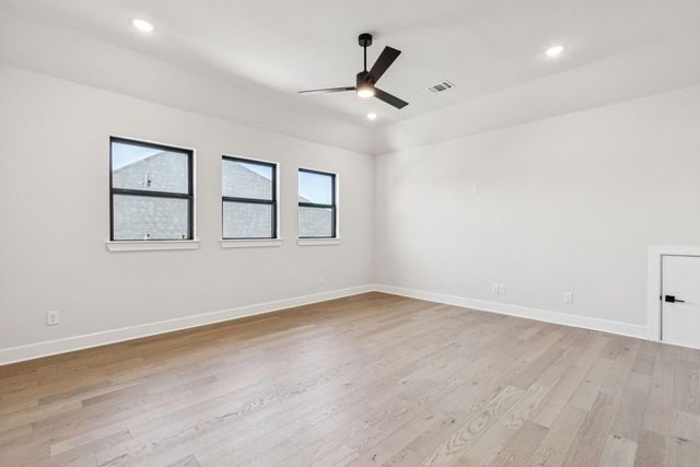 6801 Turner Falls Circle, Flower Mound, TX 76226