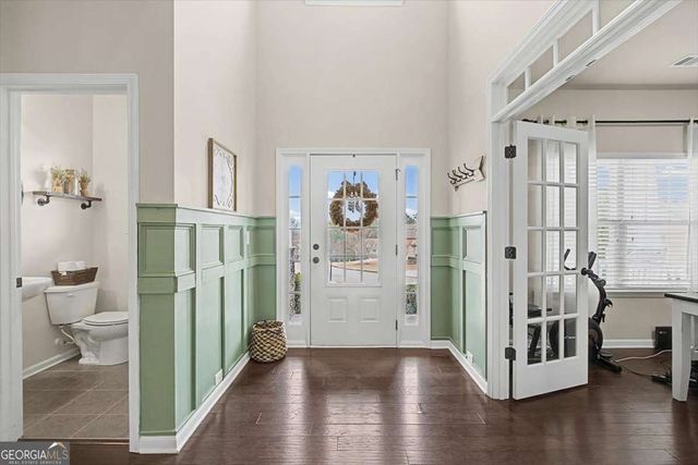 401 Water Oak Court, Canton, GA 30114