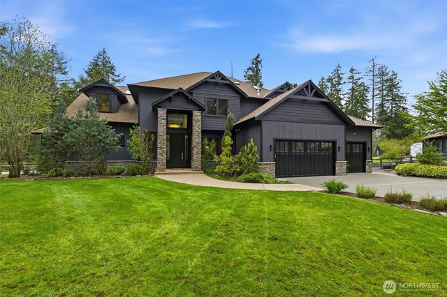 1136 14th Avenue, Fox Island, WA 98333