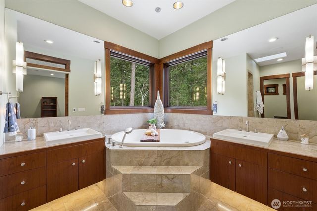 1136 14th Avenue, Fox Island, WA 98333