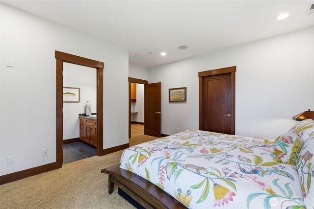 1136 14th Avenue, Fox Island, WA 98333