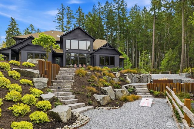 1136 14th Avenue, Fox Island, WA 98333