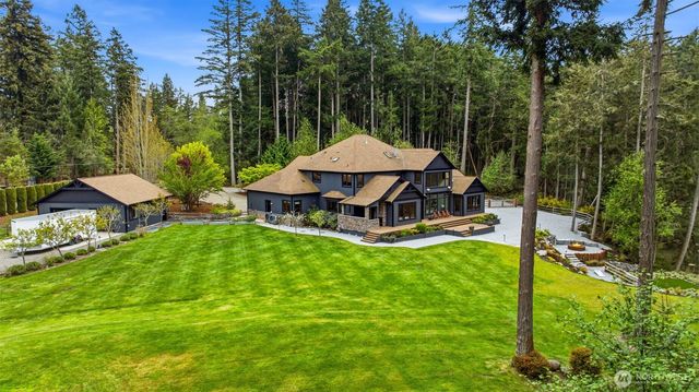 1136 14th Avenue, Fox Island, WA 98333