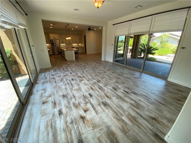 398 Pollino Peaks Street, Las Vegas, NV 89138