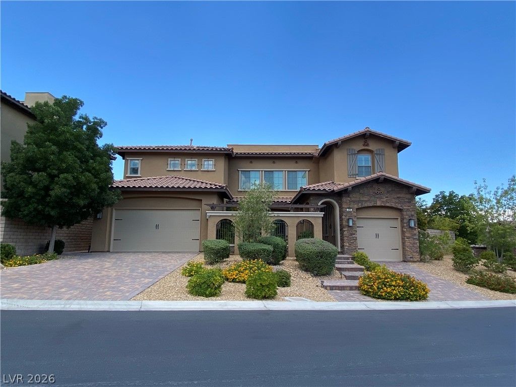398 Pollino Peaks Street, Las Vegas, NV 89138