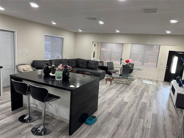 52 E 50th Pl, Hialeah, FL 33013