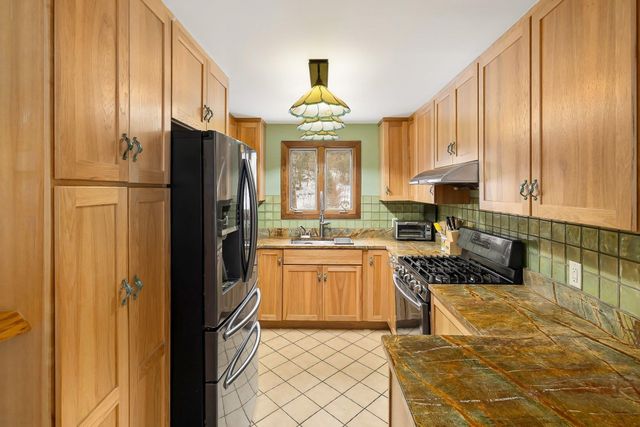 78 Pinebrook Road, Waitsfield, VT 05673