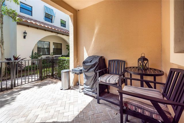 3361 NW 125th Ave, Sunrise, FL 33323