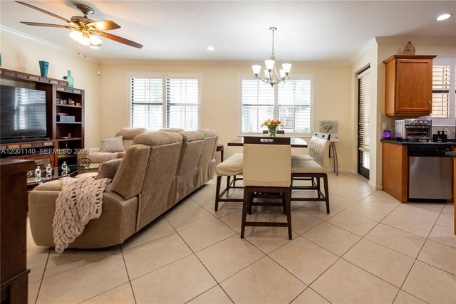 3361 NW 125th Ave, Sunrise, FL 33323