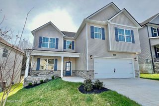 1224 Madison Oaks Rd, Knoxville, TN 37924