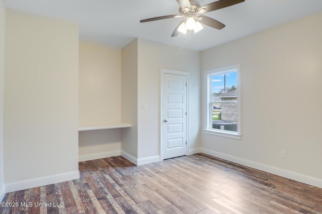 3300 N 9th Street, Ocean Springs, MS 39564