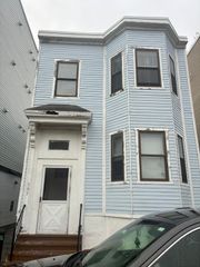 507 East Fifth, Boston, MA 02127