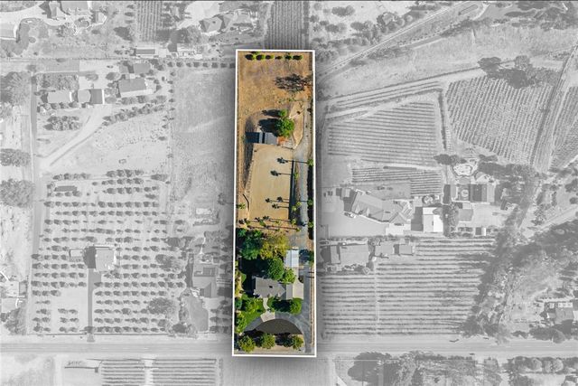33747 Madera De Playa, Temecula, CA 92592