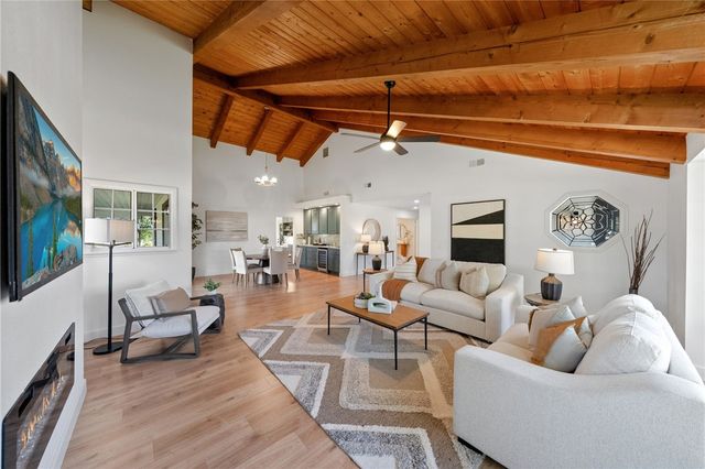 33747 Madera De Playa, Temecula, CA 92592