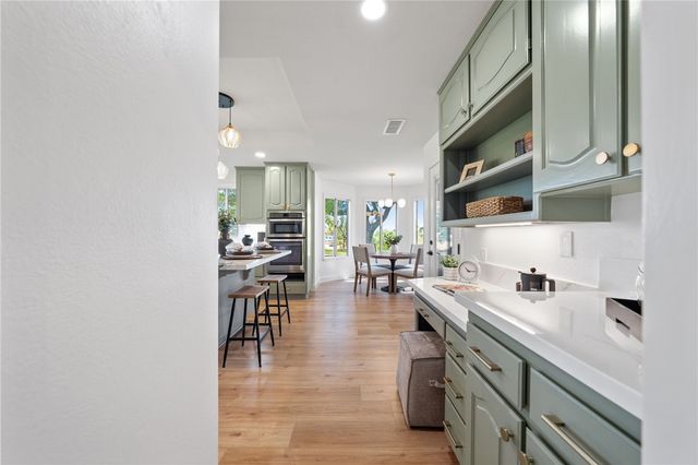 33747 Madera De Playa, Temecula, CA 92592