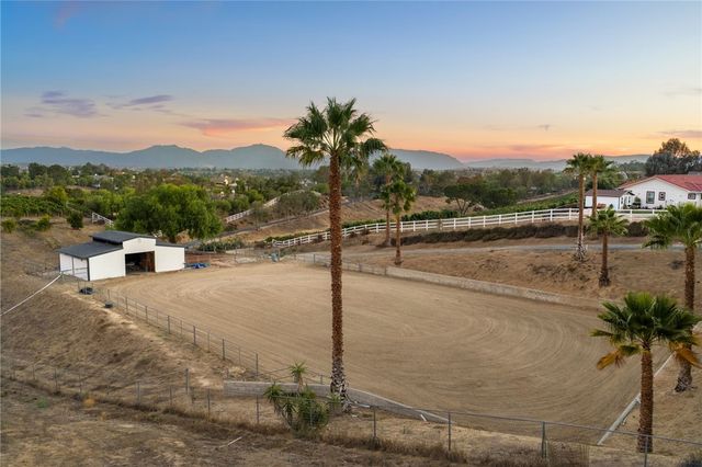 33747 Madera De Playa, Temecula, CA 92592