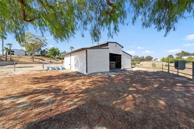 33747 Madera De Playa, Temecula, CA 92592